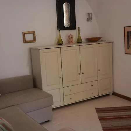 La Libellula Rossa 3*