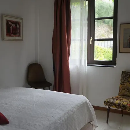 Couette-café La Libellula Rossa *