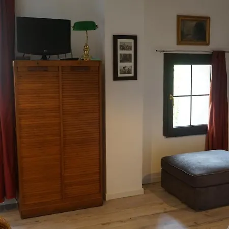 Bed & Breakfast La Libellula Rossa Erli