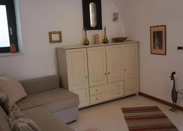 La Libellula Rossa 3*